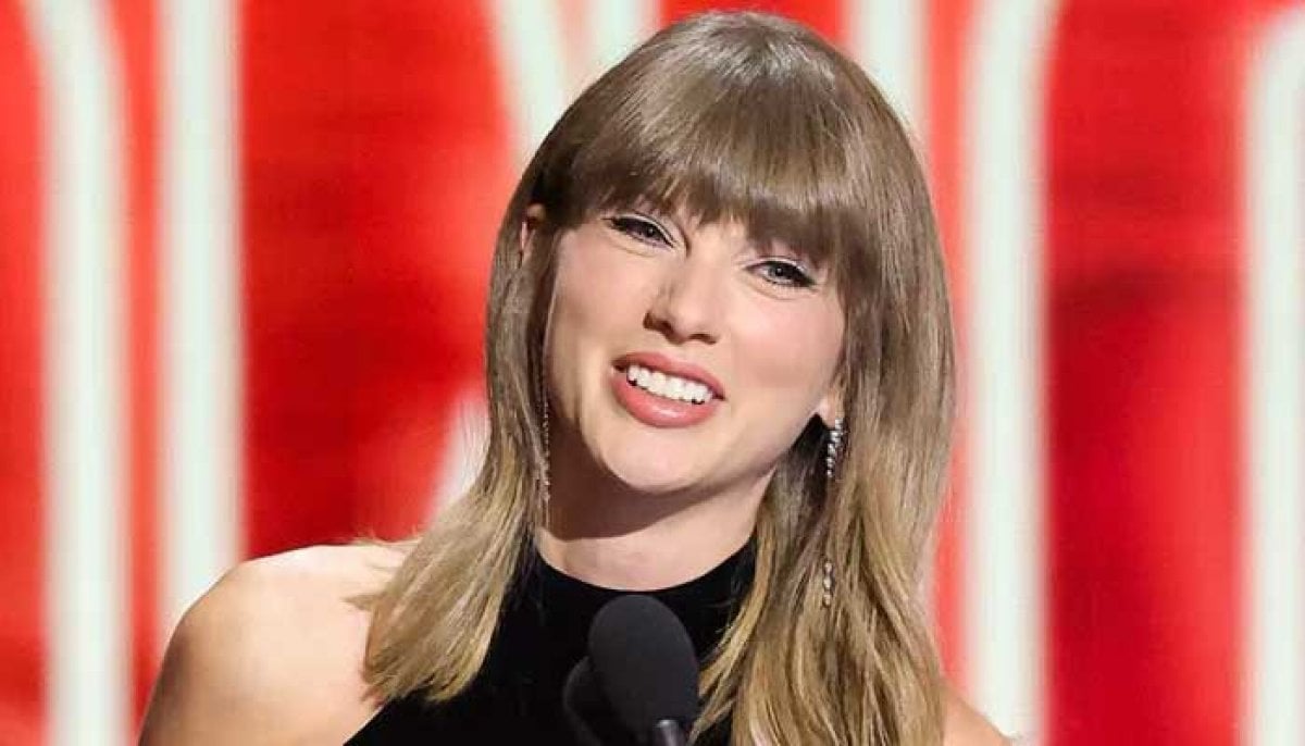 Taylor Swift thanks Swifties as she receives special honour at 2026 MTV Video Music Awards