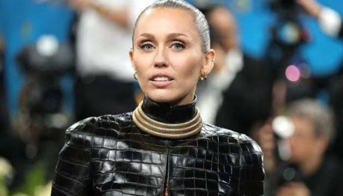 Miley Cyrus marks biggest achievement after a decade