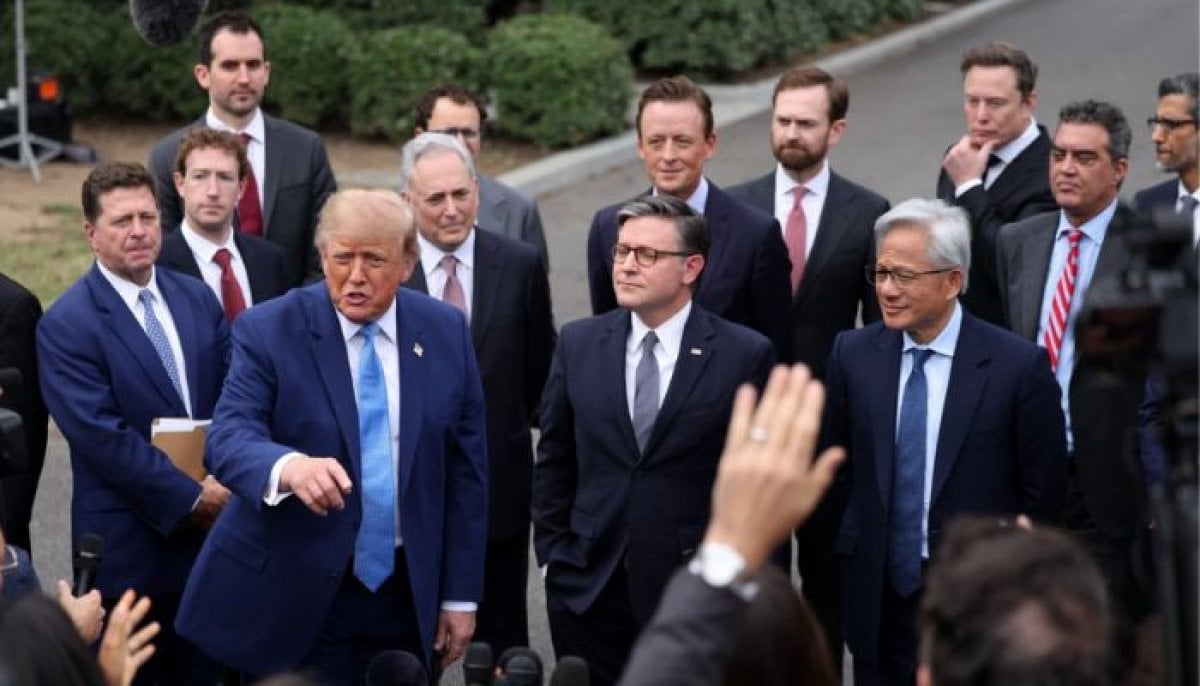 Trump releases AI accord with tech executives, formally introduces 'super intelligence'