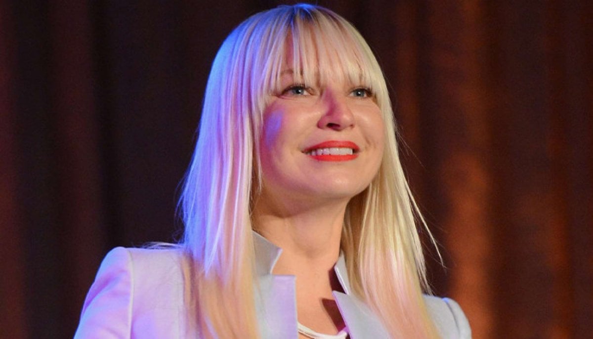 Sia sells of half of her music catalogue: ‘Trying to buy peace’