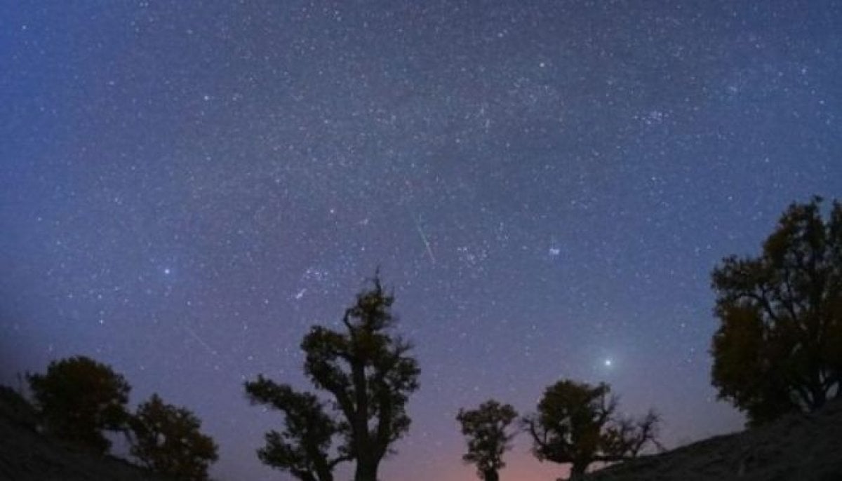 Orionid meteor shower lights up skies nationwide this fall