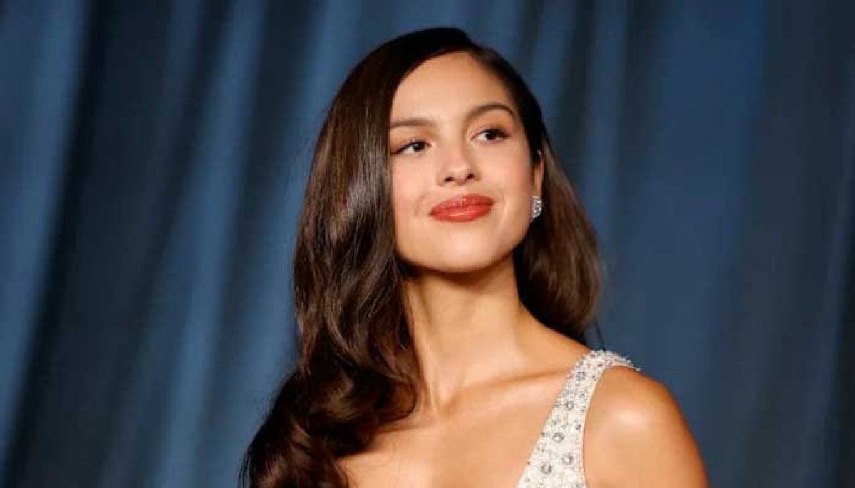 Olivia Rodrigo sets record straight on whether she's dating