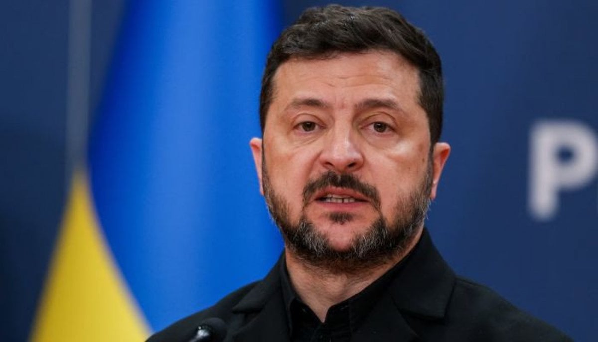 Zelenskyy makes next move in Russia talks as Ukraine negotiators head to US