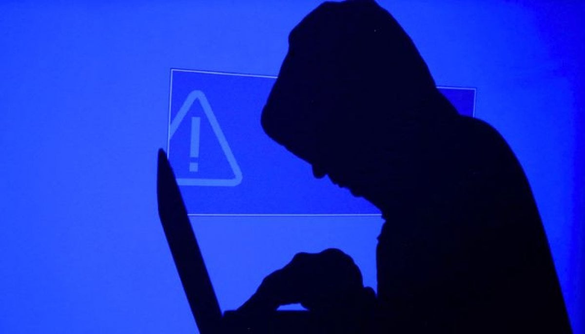 EU agency warns unpatched PHP sites may need offline isolation amid critical flaws