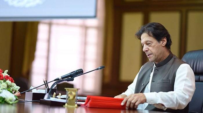 PM under mounting pressure to exempt blue-eyed bureaucrats from transfer policy