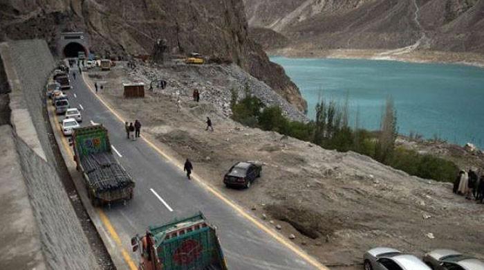 Contractors stop work on CPEC western route