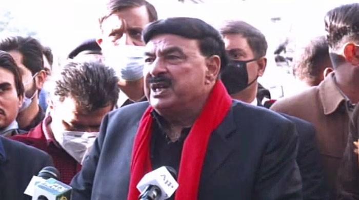 Ch Rasheed Mil Army not into politics, in past or present: Sh Rashid