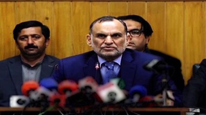 Azam Swati pledges to improve railways in six months - Vimarsana News