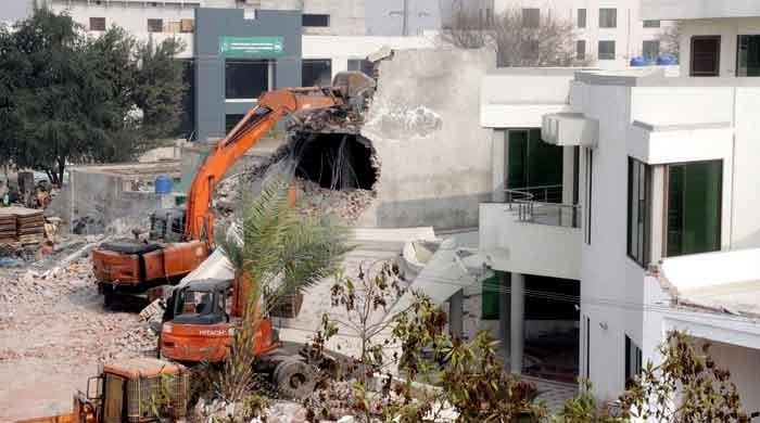 Parts of Khokhar Palace razed; 38-kanal state land retrieved - Vimarsana News