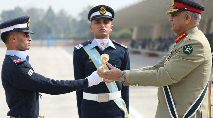 Time to extend hand of peace to all: General Qamar Javed Bajwa - Vimarsana News
