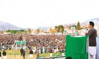 Kashmiris may join Pakistan or be independent, says Imran