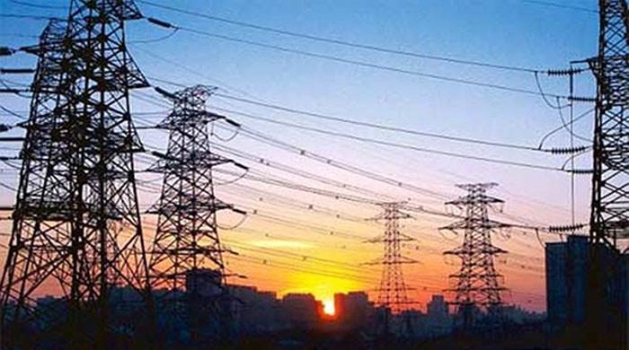 IMF concerned over no increase in power tariff: Waqar Masood