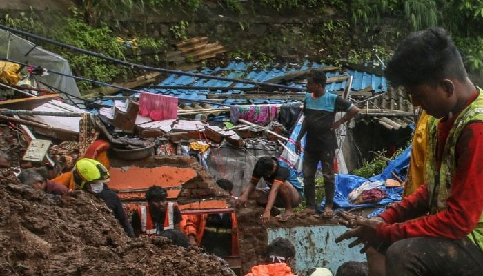 34 killed in Mumbai landslide