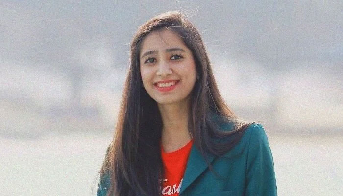 Mahoor becomes first Pak Olympian shuttler