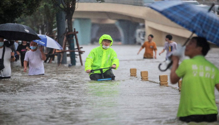 China braces for In-Fa as it cleans up flood damage