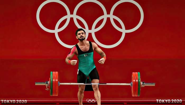 Pakistans weightlifter Talha Talib.