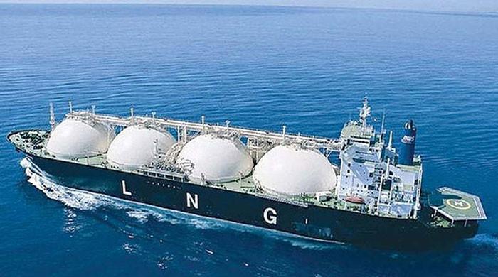 Pakistan purchases four LNG cargoes at highest-ever prices since 2015
