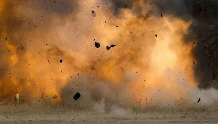 12 die in Karachi grenade attack