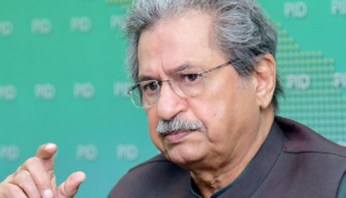 PM to launch single national curriculum today: Shafqat
