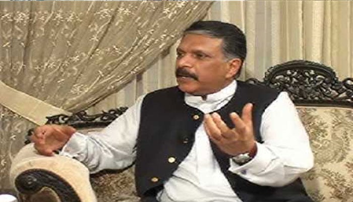 US out to destroy Afghan economy after defeat, says Ijazul Haq