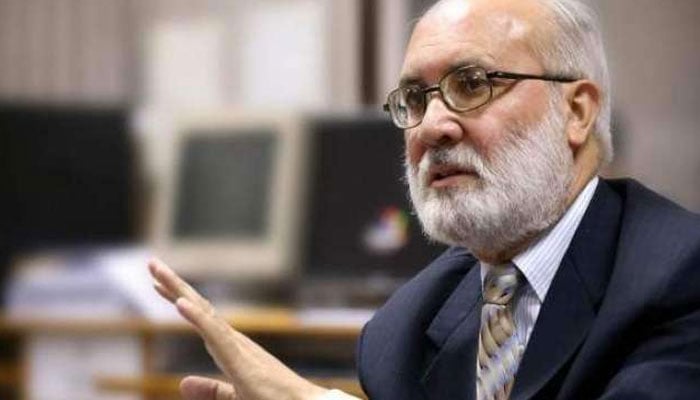 Thousands turn up to pay last respects to Rahimullah Yusufzai