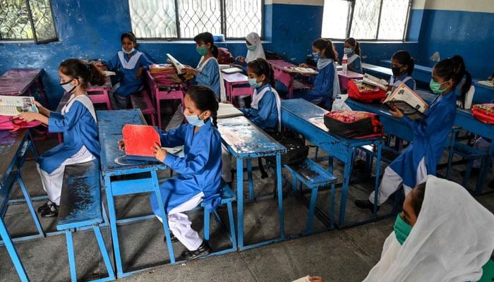 PTI seeks probe into purchase of school desks at higher price by Sindh govt