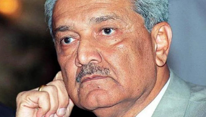 Dr Qadeer’s funeral prayers offered at PU