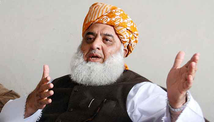 Fazl vows to expedite efforts to overthrow govt