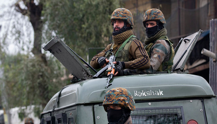 Two Indian soldiers killed as Kashmir tensions escalate