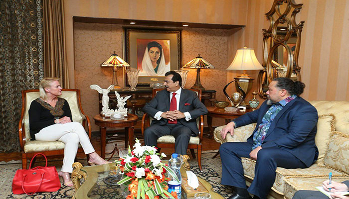 Aggeler meets Gilani in Lahore
