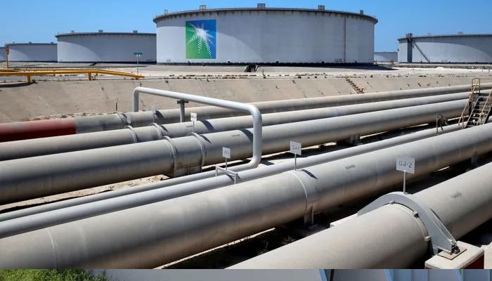 Top oil exporter Saudi Arabia targets zero carbon emissions by 2060