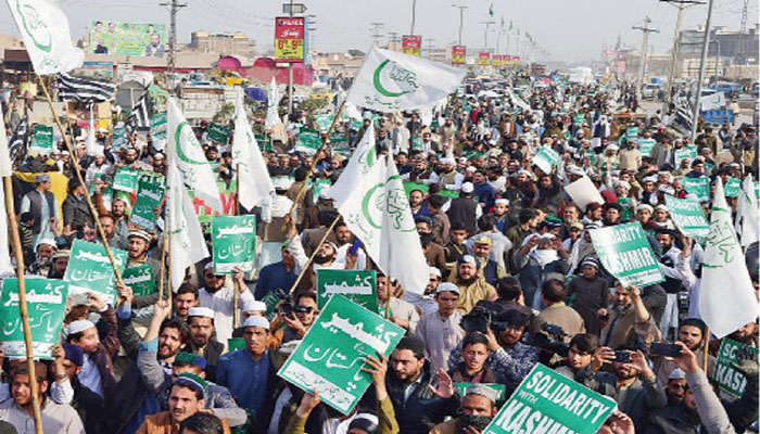 Kashmir solidarity rallies staged in S Waziristan