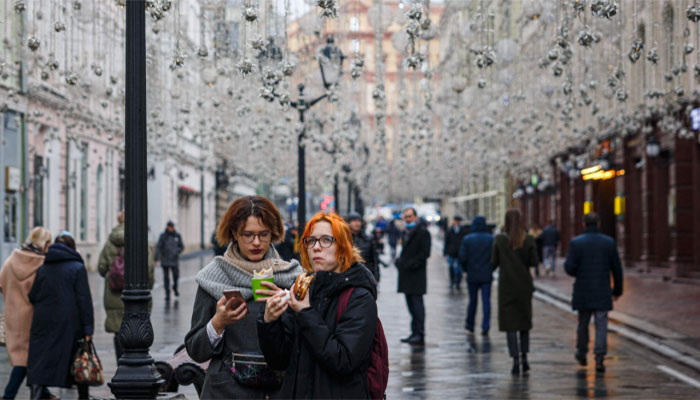 Russia imposes nationwide paid holiday to curb Covid
