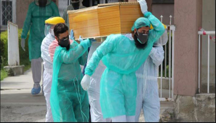 Coronavirus claims one more life, infects 213 in Sindh