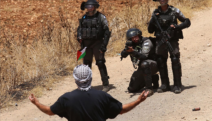 Israeli troops kill Palestinian