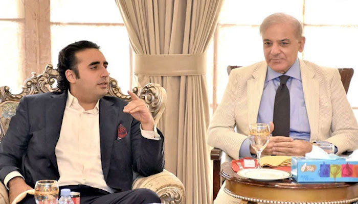 Shehbaz phones Bilawal: PMLN ready to join hands with PPP against inflation