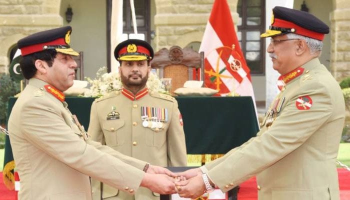 Lieutenant General Nadeem Ahmed Anjum hands over command of Karachi Corps to Lieutenant General Muhammad Saeed. Photo ISPR