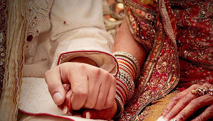 Cousin marriages cause of 70 per cent children born with hearing impairment in Pakistan: experts