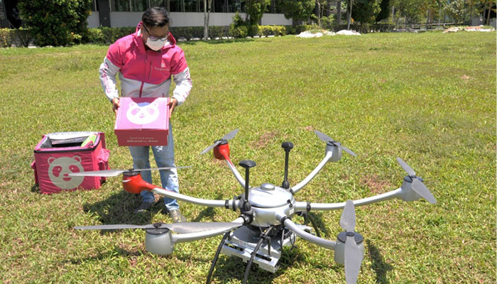 Pengiriman makanan melalui drone diuji