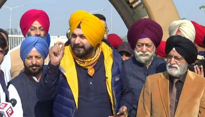 Sidhu visits Gurdwara Kartarpur Sahib - Vimarsana News