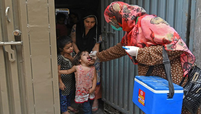 Polio workers to be employed for survey to make registry of Sindh residents