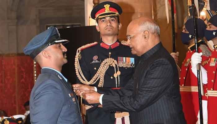 Pakistan mocks India’s decision to give ‘gallantry award’ to Abhinandan