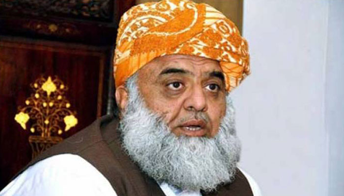 No one can stop caravan set out to topple govt, says Fazl
