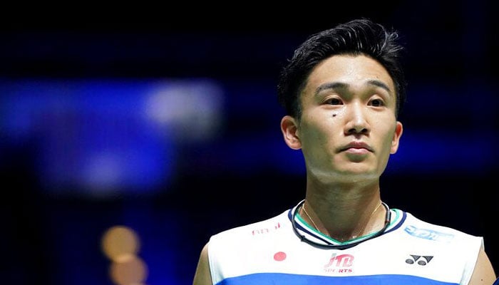 Kento Momota — badminton no.1 bounces back from scandal, crash, flop