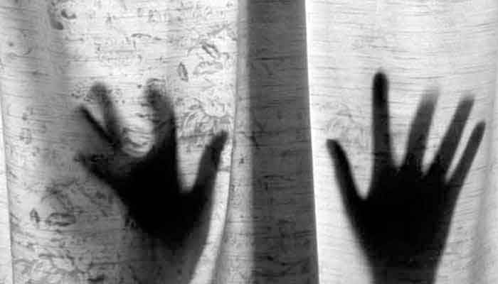 Girl from Karachi gang-raped - Vimarsana News