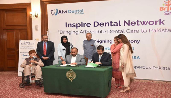 President’s son inks Rs4.4 bn deal with US firm: Alvi regrets using Governor’s House as venue