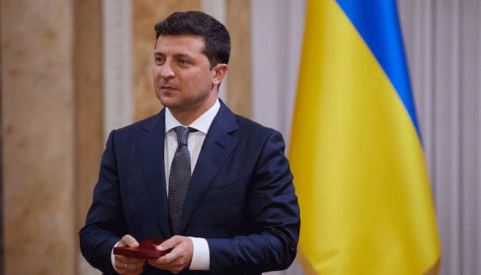 Invasion fears mount: Ukraine leader calls for talks with Russia