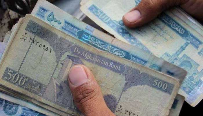 Afghan currency drops further against dollar