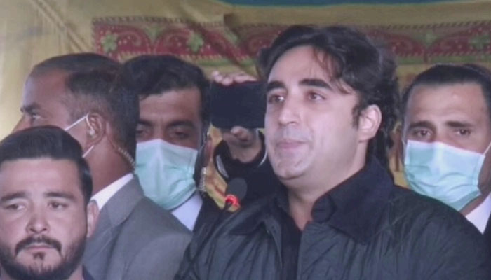 Govt making mistake by holding talks with TTP: Bilawal