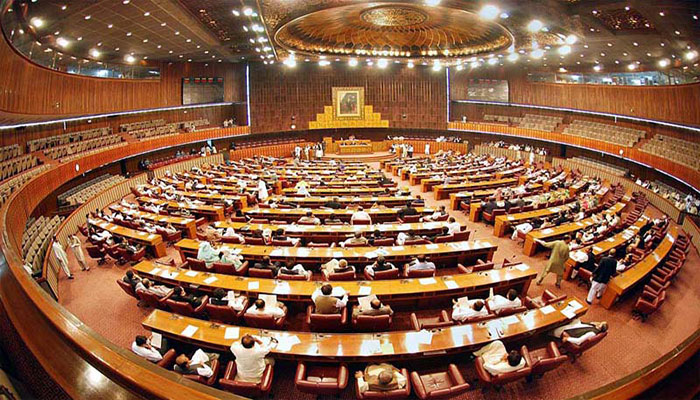 NA session again falls prey to lack of quorum: Opposition refuses to debate Sialkot lynching case in absence of interior minister